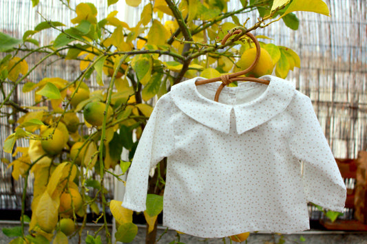 Camiseta 100% Algodón Orgánico – Detalles Marrón Suave