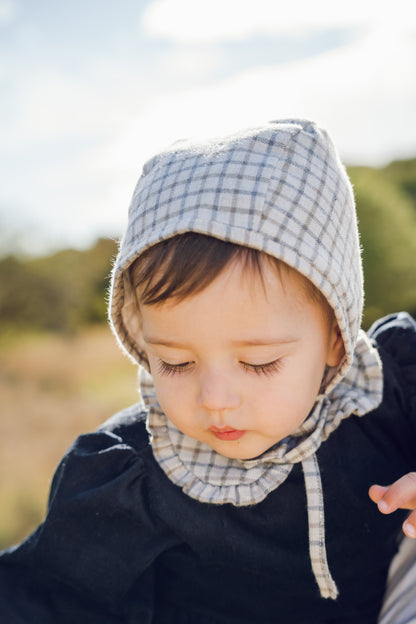 Capota infantil de algodón a cuadros- Colección Orígenes